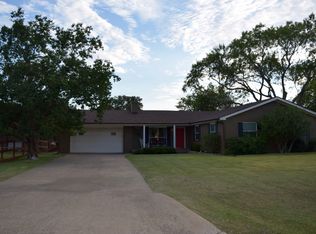 1521 Tiff Cir, Argyle, TX 76226