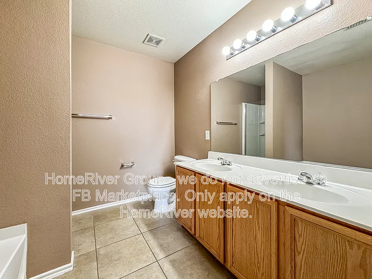2717 Marsha Ln — Photo 10