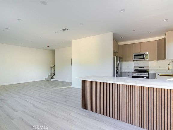 2nd image of 17428 Roscoe Blvd #17428