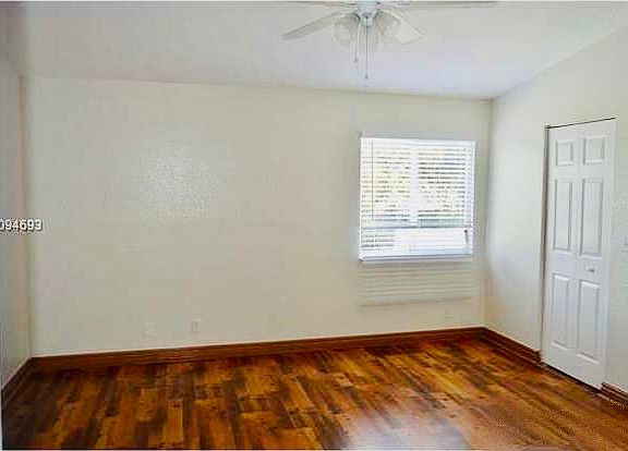 5th image of 1242 SW 46th Ave