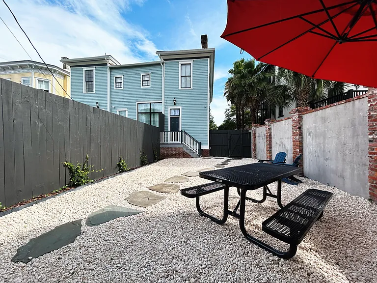 412 E Gwinnett St #412 — Photo 17