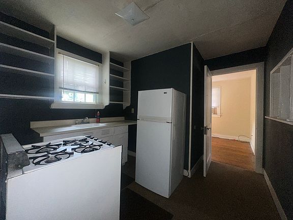 4th image of 650 E 11th Ave APT 5