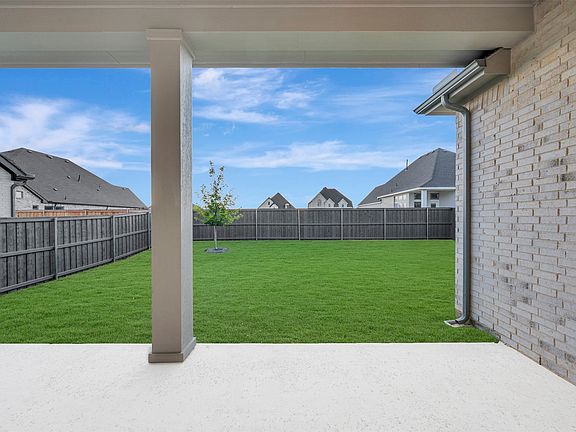 3rd image of 3739 Bermuda Grass Way