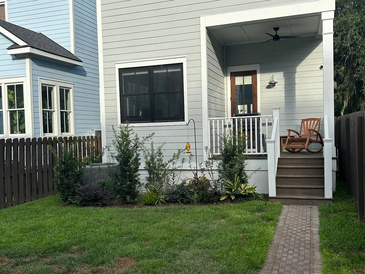 3 bed, 2.5 bath, 2000 sqft, $4,000 — Photo 3
