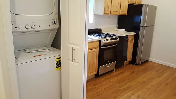 Rented by JMK Realty | media 2