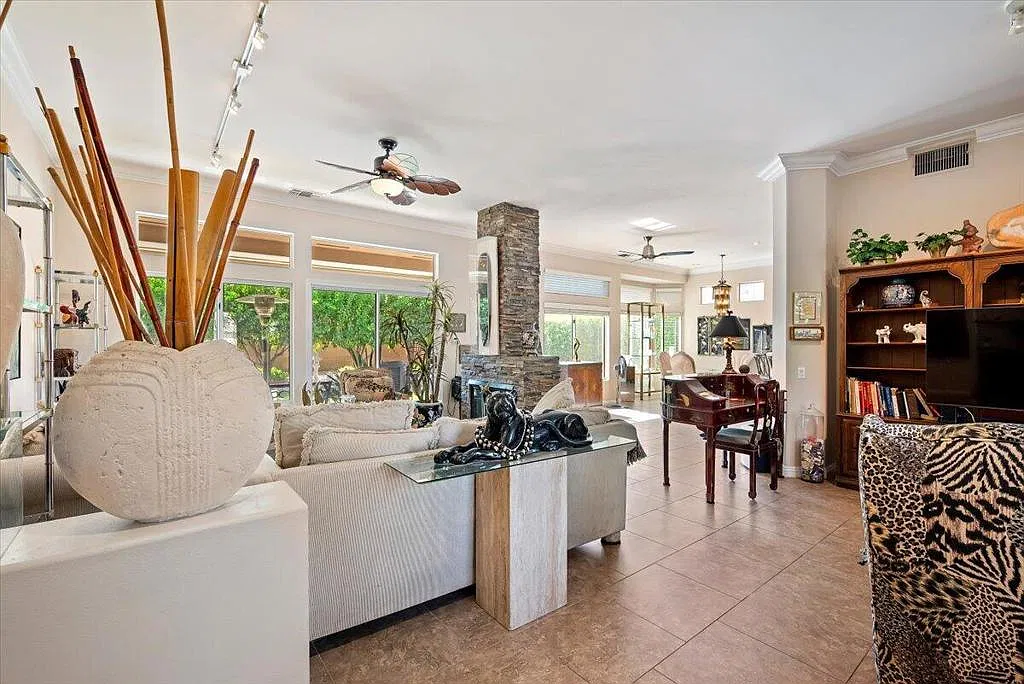 2 bed, 1527 sqft, $3,000 — Photo 1
