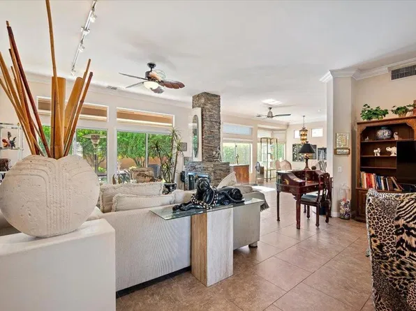78561 Autumn Ln, Palm Desert, CA 92211