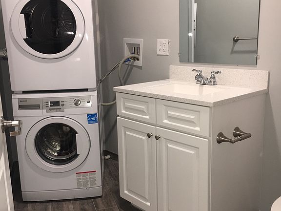 2nd Bathroom