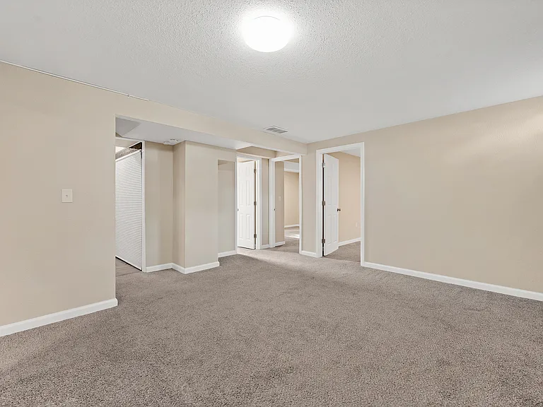 6042 Uno St #B — Photo 19