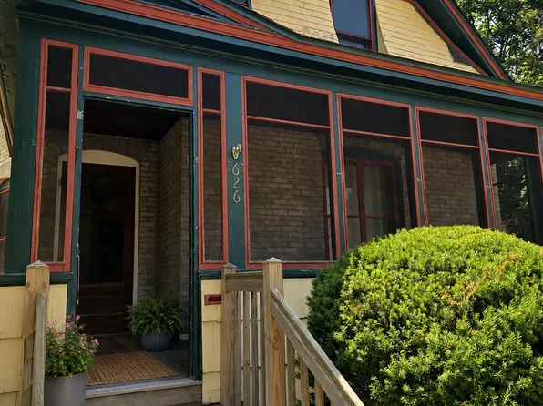 626 Vine St, Hudson, WI 54016