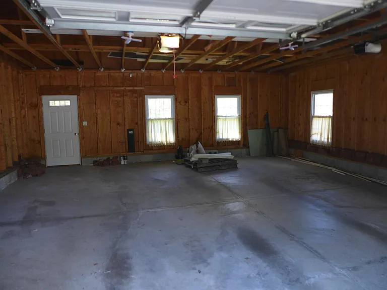 9331 Whiskey Bottom Rd — Photo 24