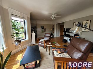 5241 N Winthrop Ave APT 1, Chicago, IL 60640