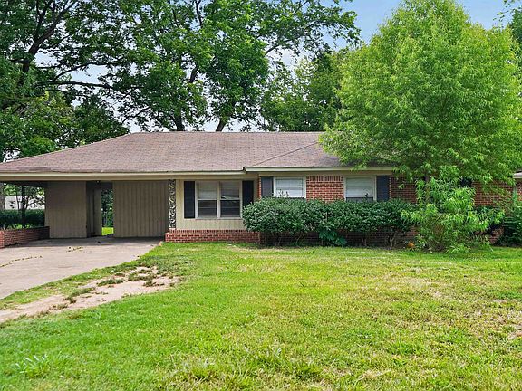 3rd image of 4424 Mickey Dr