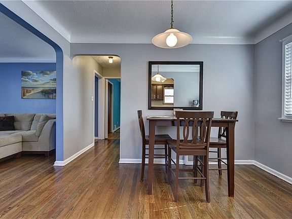 3rd image of 14601 Harley Ave