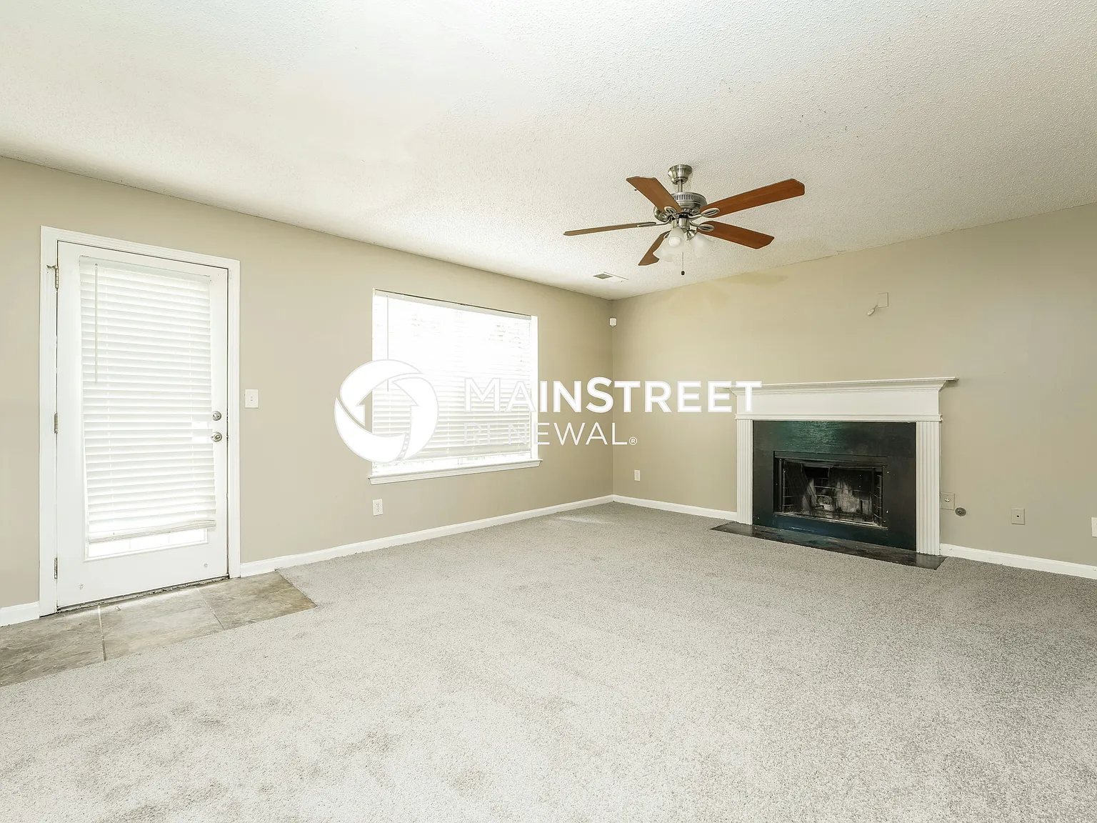 540 Pecan Wood Circle — Photo 2
