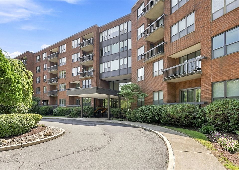 1st image of 210 Nahanton St APT 116