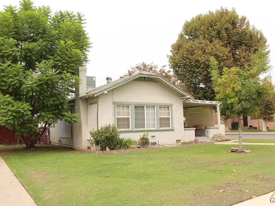 2nd image of 2600 Park Way