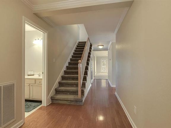 2nd image of 538 Brookshire Way