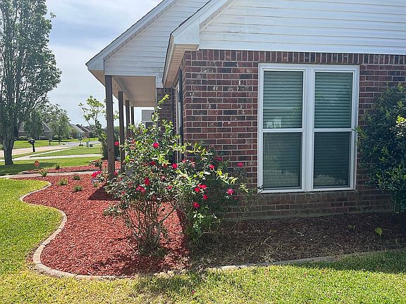 3rd image of 225 S Oleana Dr