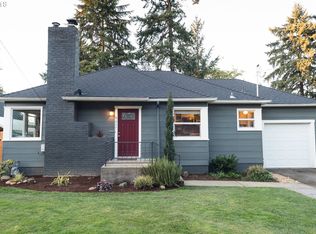 9917 NE Campaign St, Portland, OR 97220