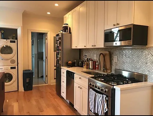 Rented by Corcoran | media 10