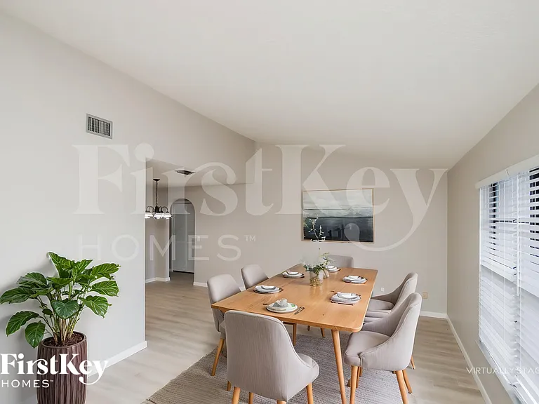 1377 Prum Ave NW — Photo 6