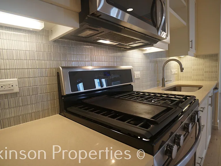 3301 Arapahoe Ave #325 — Photo 3