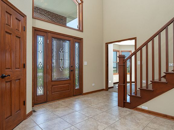 5th image of 13468 Bennington Ct