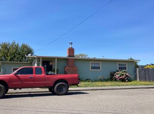 1728 Willow Dr, Fortuna, CA 95540