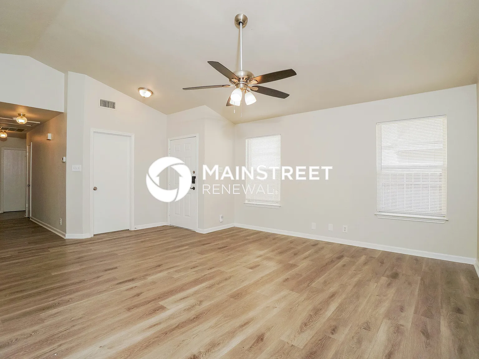 9439 Gillcross Way — Photo 3