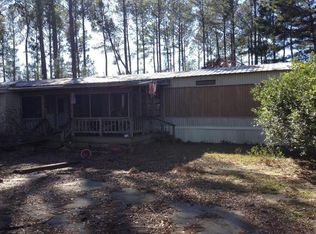 919 Clayton Rd, Chipley, FL 32428