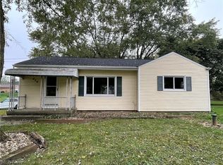 454 Columbine Ave, Akron, OH