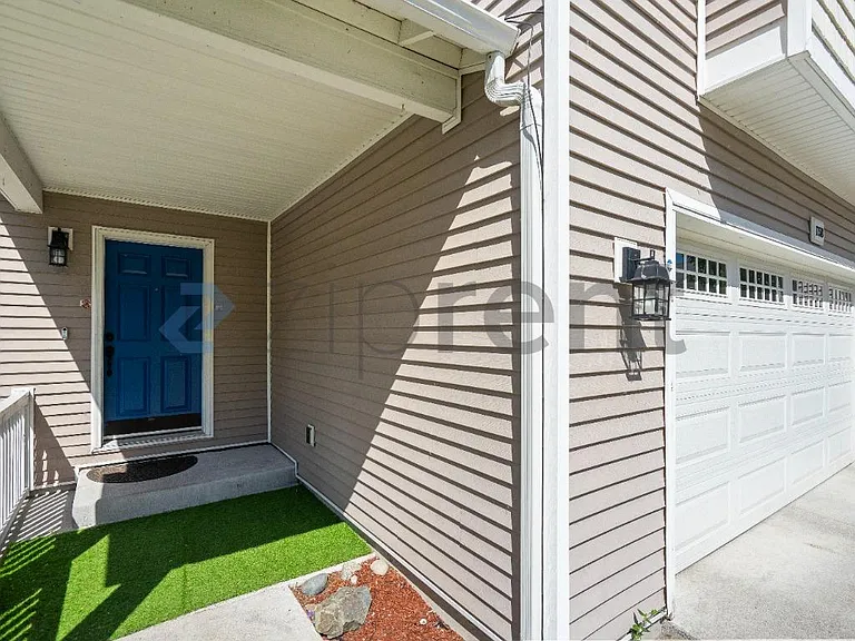 17518 14th Ave SE — Photo 2