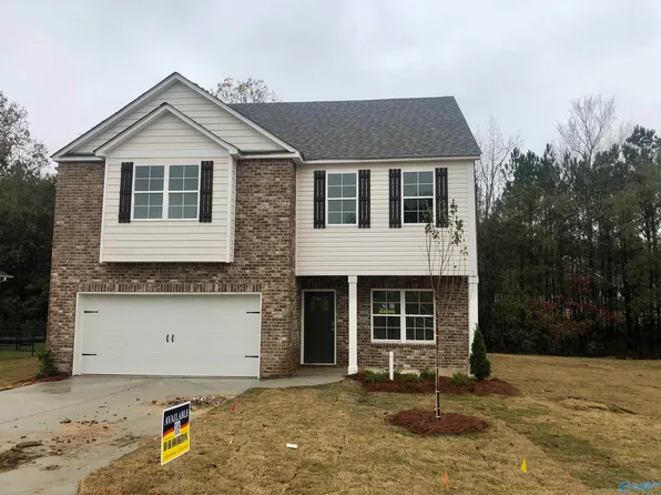 2230 Cypress Bend Cir, Hokes Bluff, AL 35903