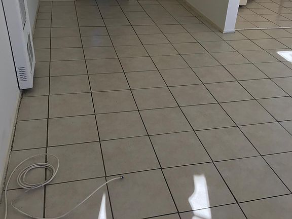 2nd image of 238 N Bonnie Brae St APT 9
