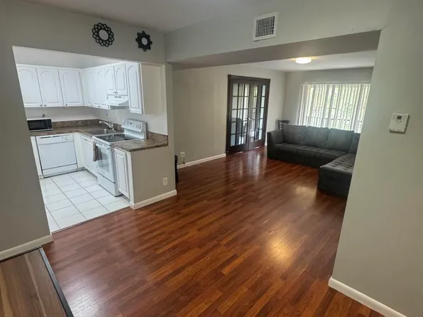 480 NW 20th St #3060, Boca Raton, FL 33431