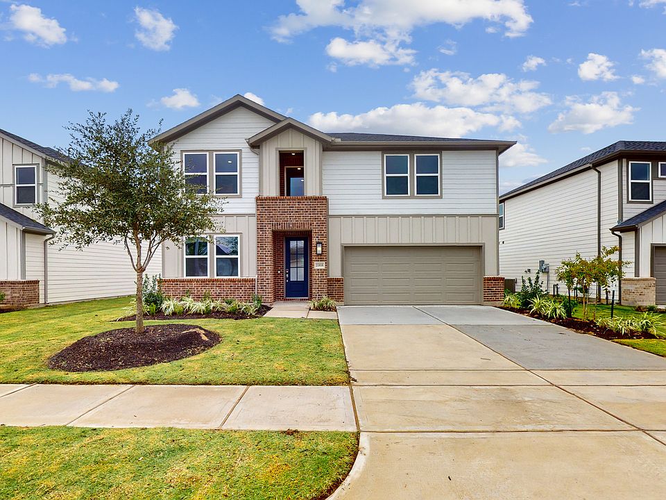 1st image of 21818 Redwood Bluff Trl