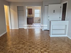 1500 W Touhy Ave, Park Ridge, IL