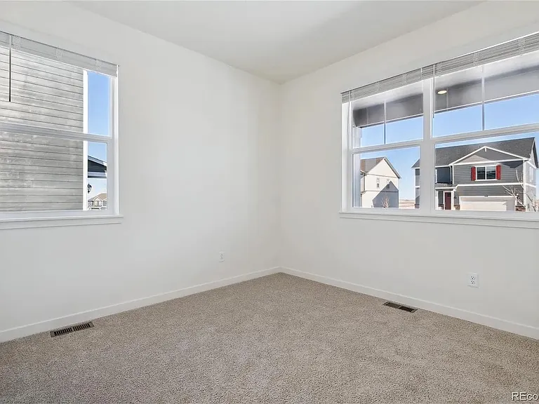 43137 Capilano Club Ct — Photo 16