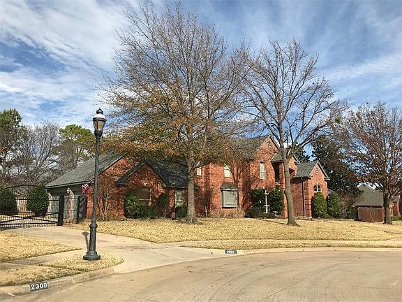 2nd image of 2304 Mulberry Ct
