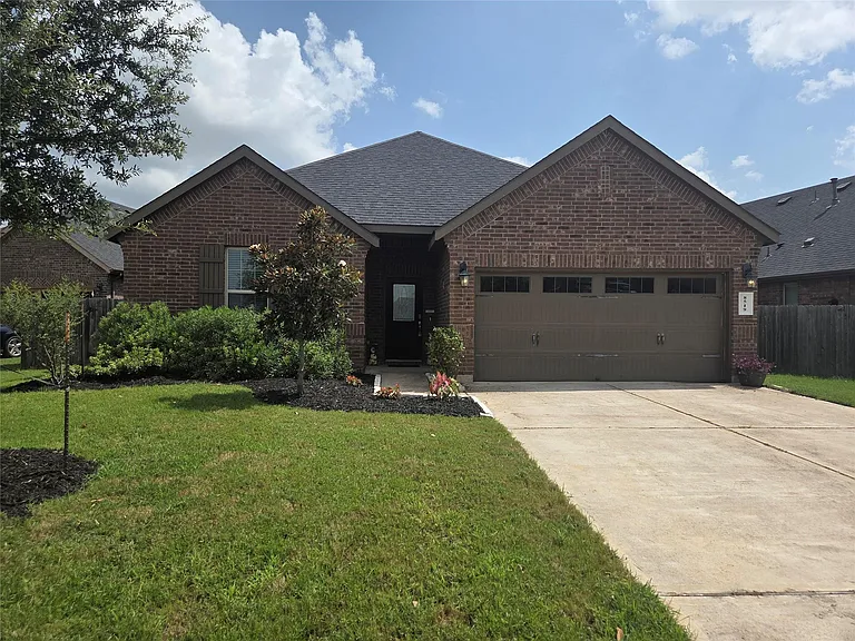 8519 Golden Field Dr — Photo 1