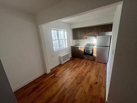 5th image of 459 Commonwealth Ave #2