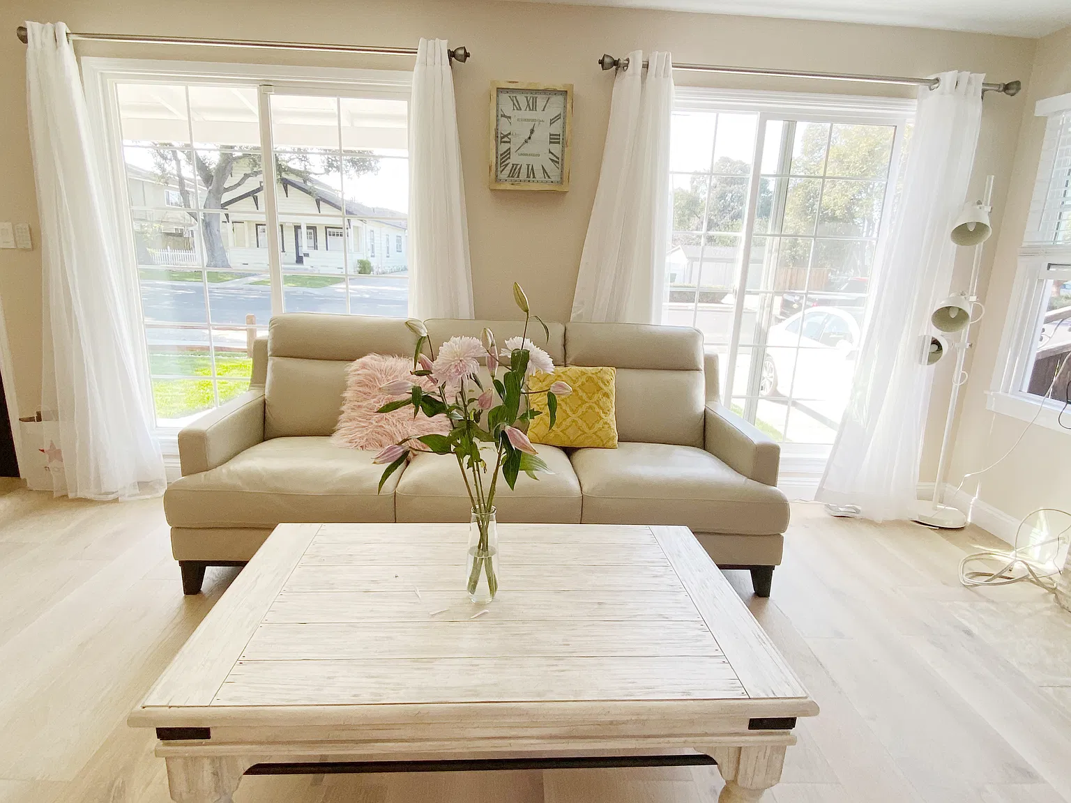 3 bed, 1155 sqft, $4,550 — Photo 4