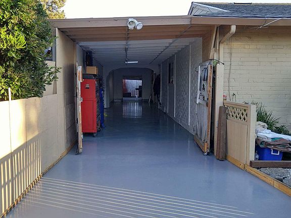 3rd image of 3358 Gawain Dr