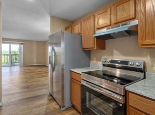 2911 Vineyards Parkway #6-6, Branson, MO 65616
