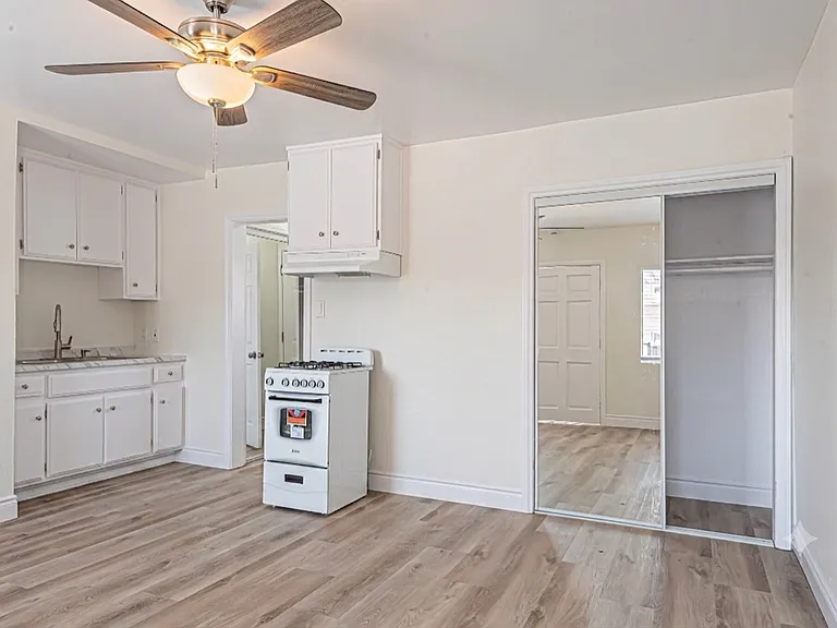 1927 Griffin Ave #92 — Photo 2
