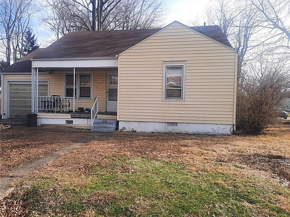 2nd image of 698 Clark Dr