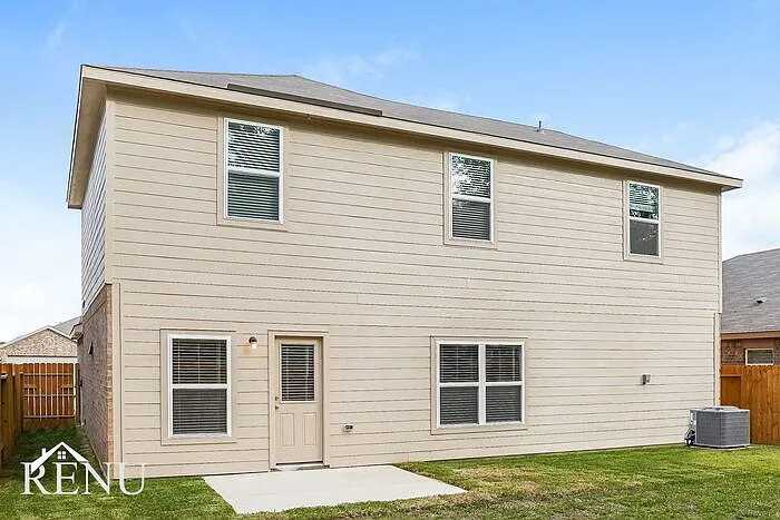 10422 Sweetwater Creek Dr — Photo 22