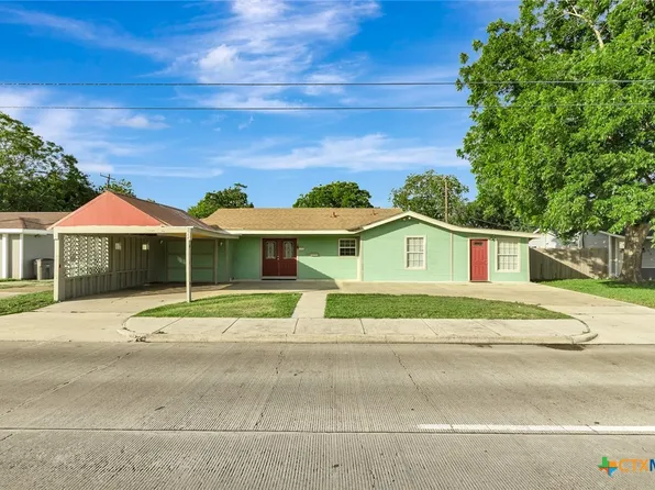1504 Sam Houston Dr, Victoria, TX 77901