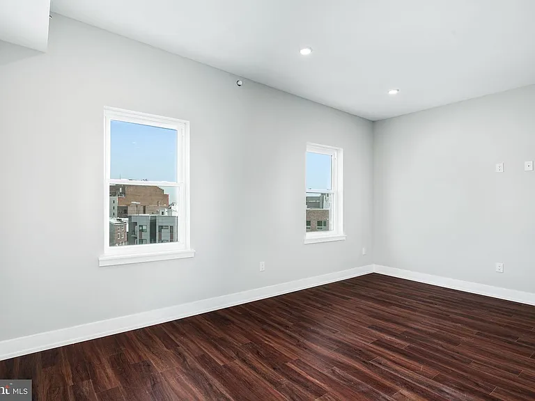 1527-29 Ridge Ave #1B — Photo 14